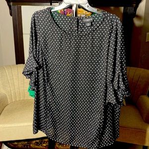 Liz Claiborne woman OX top.